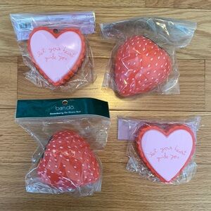 Lot of stress balls fun gift for friends teachers bridesmaids Valentine’s Day